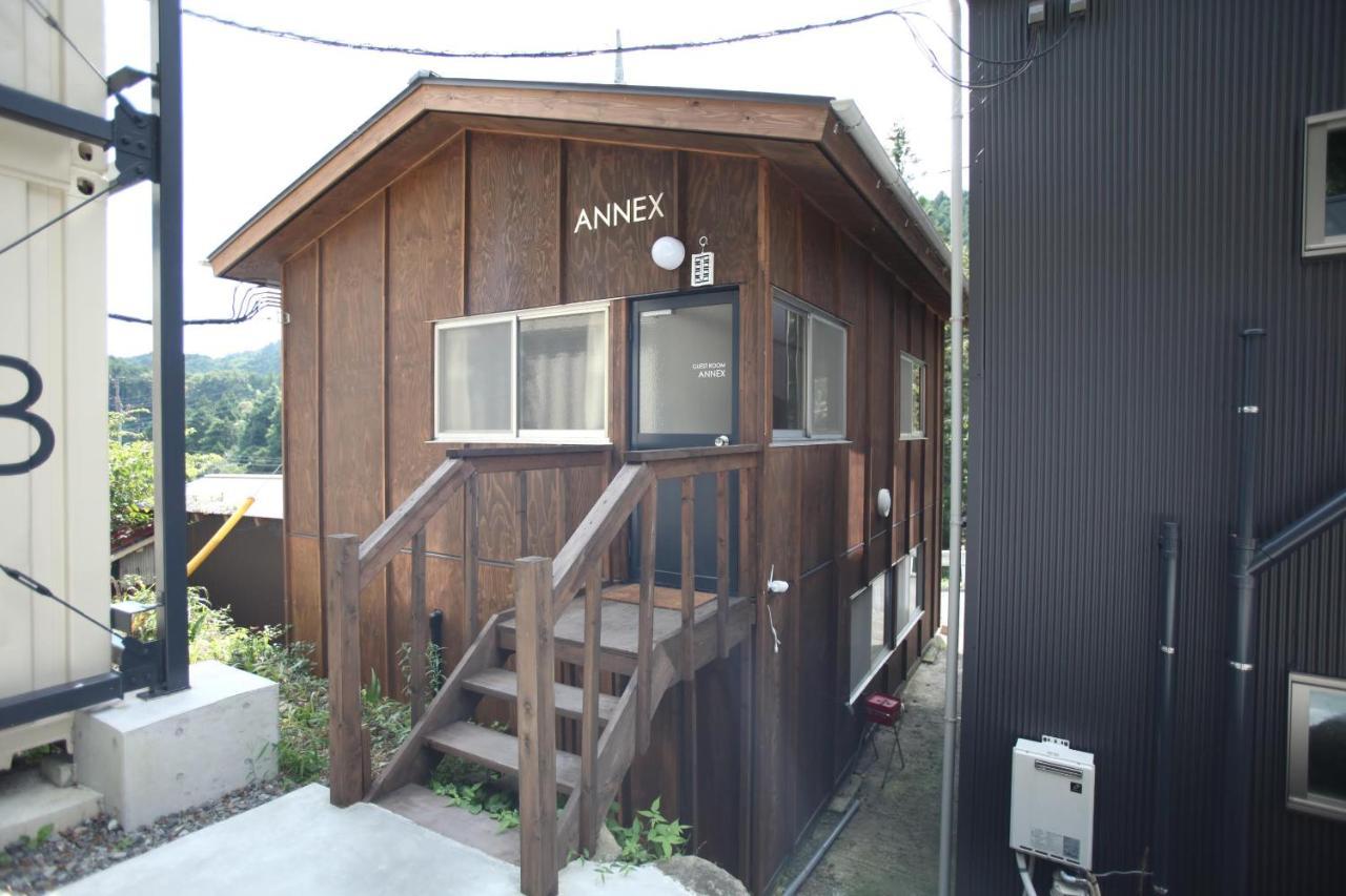 山の中の一棟貸切宿 五番地 Nambu (Yamanashi) 外观 照片